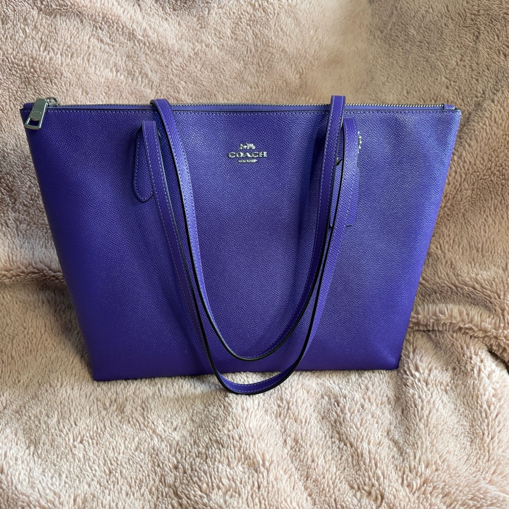 Coach Ultra Violet Bright Purple Shoulder Bag Tote Purse
